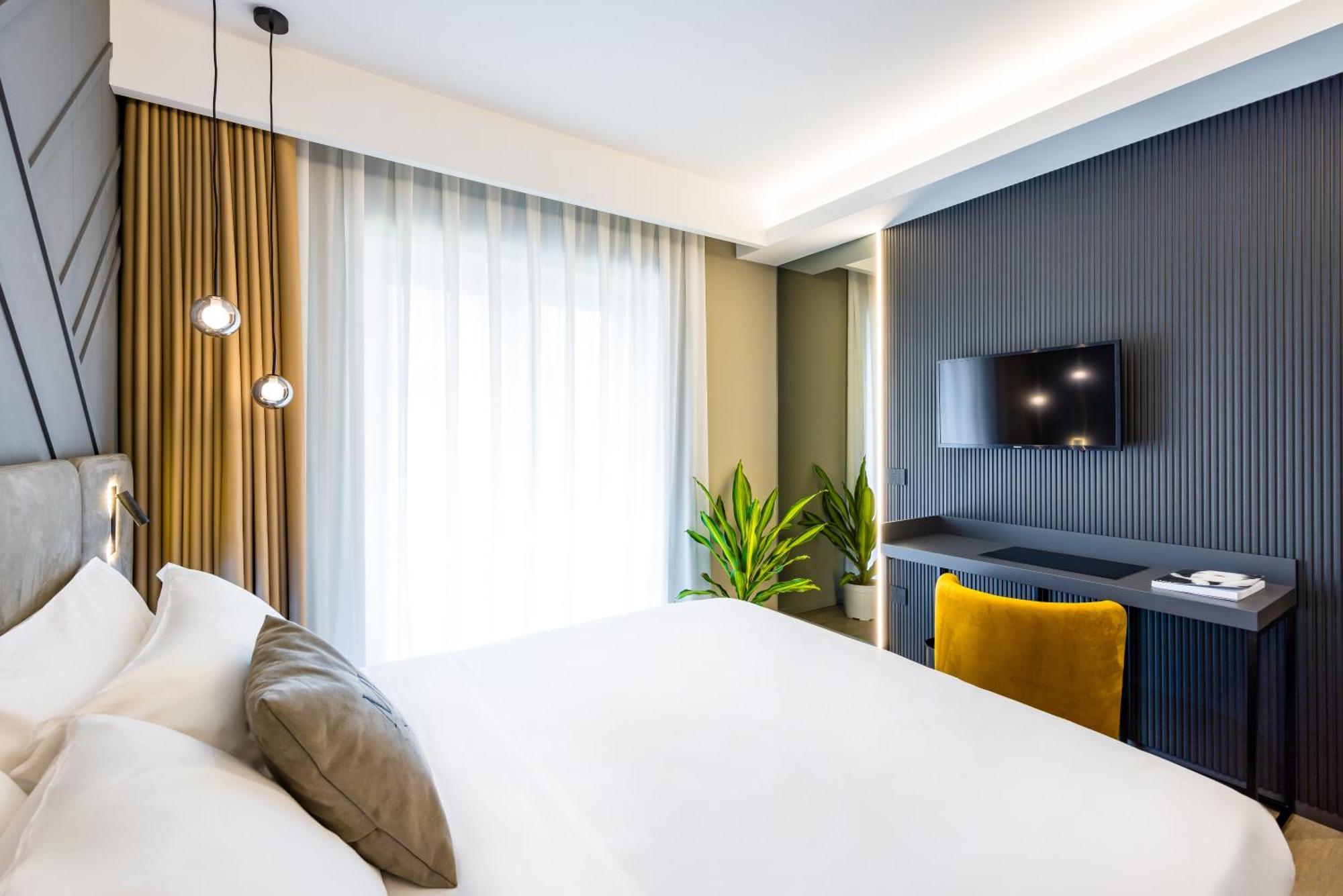 Mh Suites Plebiscito Neapol Zewnętrze zdjęcie
